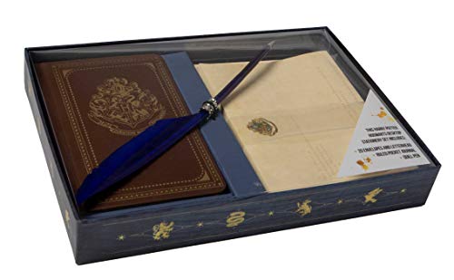Harry Potter: Hogwarts School of Witchcraft and Wizardry Desktop Stationery Set (With Pen) (Harry Po