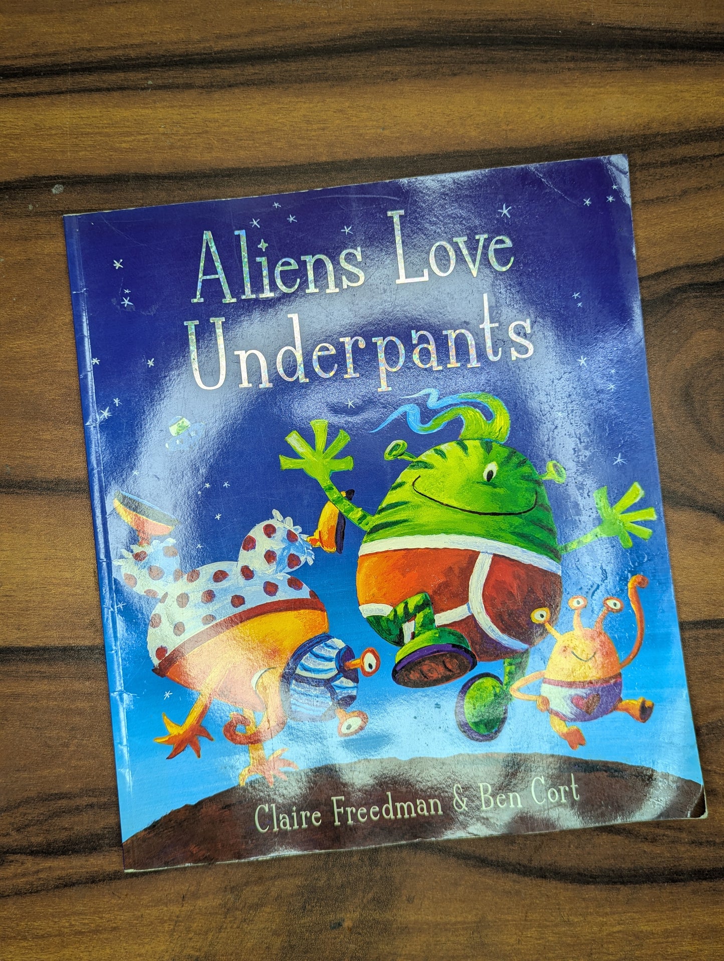 Aliens Love Underpants