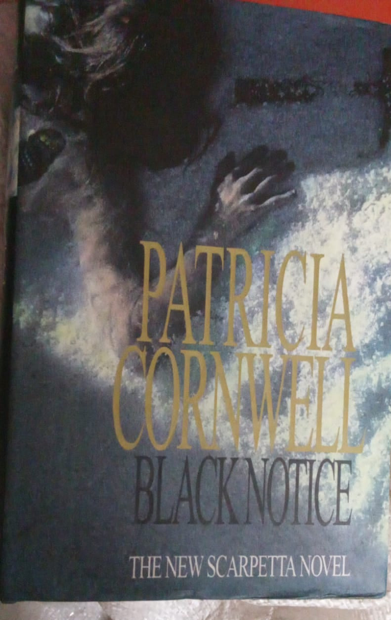 Preloved Black Notice  by Patricia Cornwell